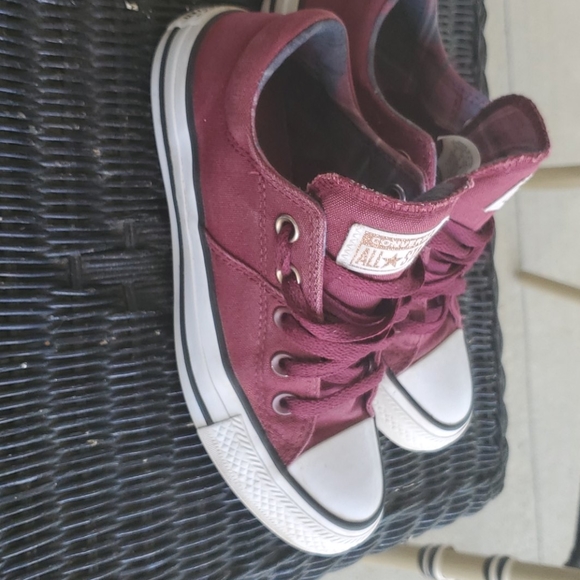 Shoes - Picture 2 of 2